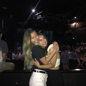 Meet your Posher, Andrea